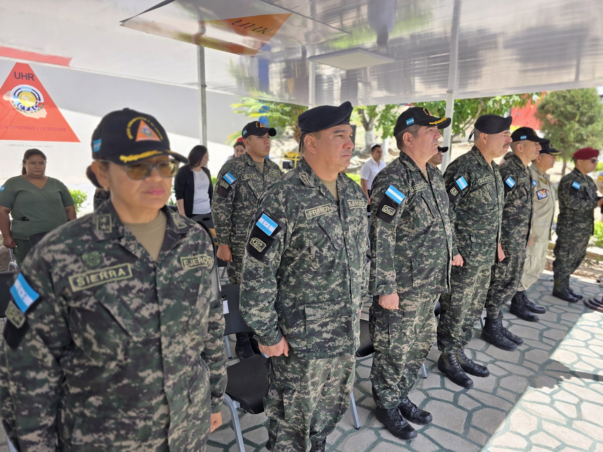 Preocupación por salarios de generales en Honduras: ¿Impacto en la objetividad militar?