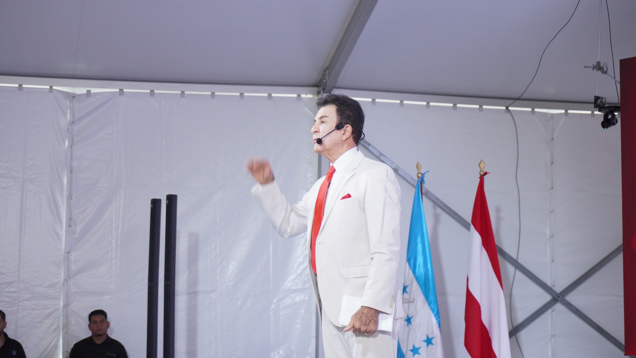 Denuncia de Nasralla: Maduro influye en comicios hondureños