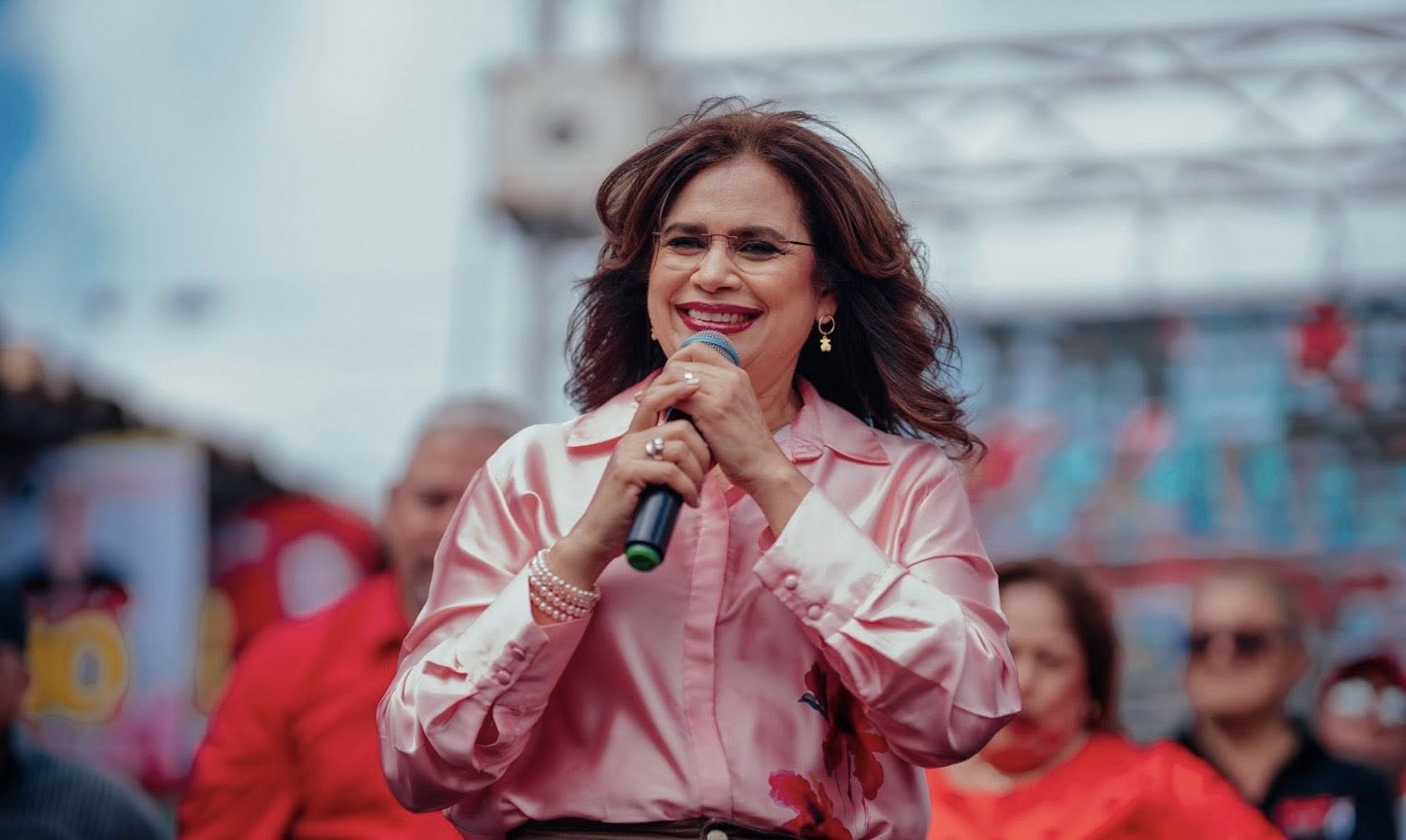 Elecciones en Honduras: ¿LIBRE Intenta Manipular los Resultados?