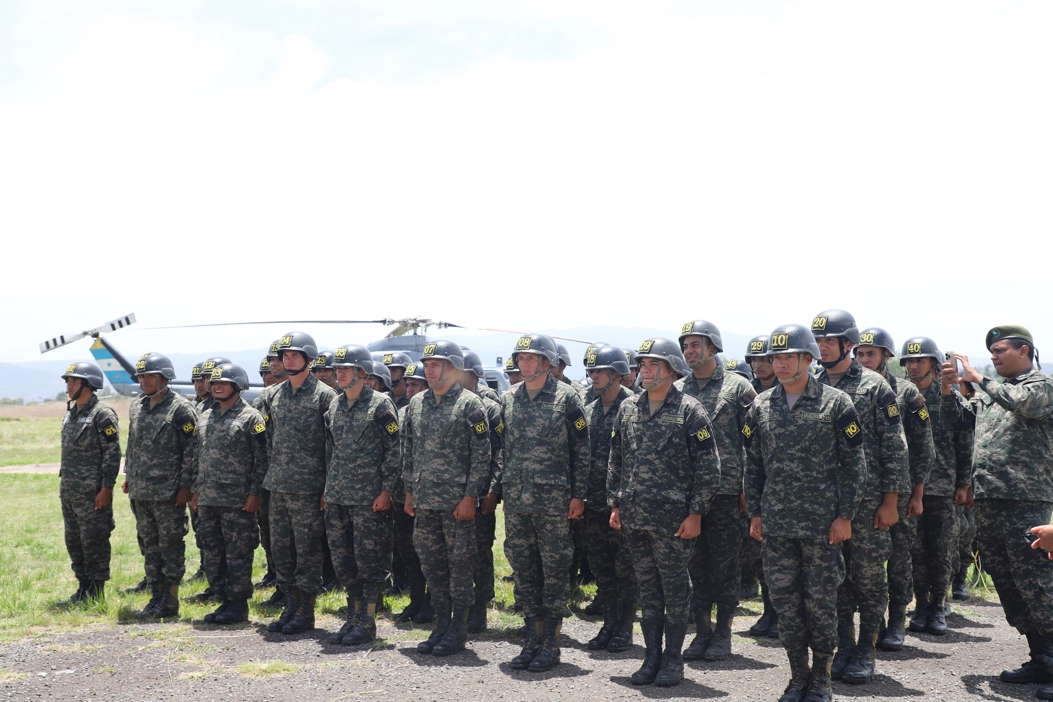 Honduras en Alerta: Tensiones Electorales, Prensa y Militar